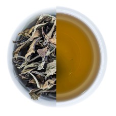  Ює Гуан Бай (білий пуер)